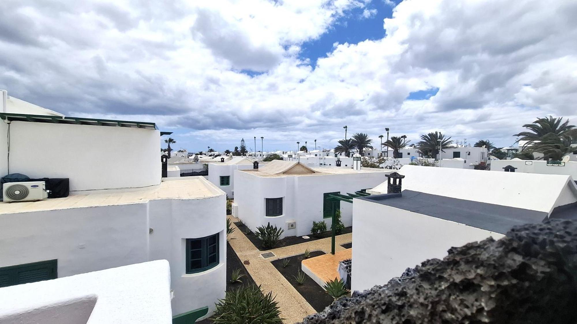 Gibshouses Hyde Park Puerto del Carmen  Exterior photo